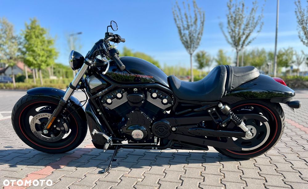 Harley-Davidson V-Rod Night Rod - 2