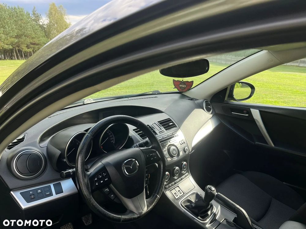 Mazda 3 1.6 Sport Exclusive - 10