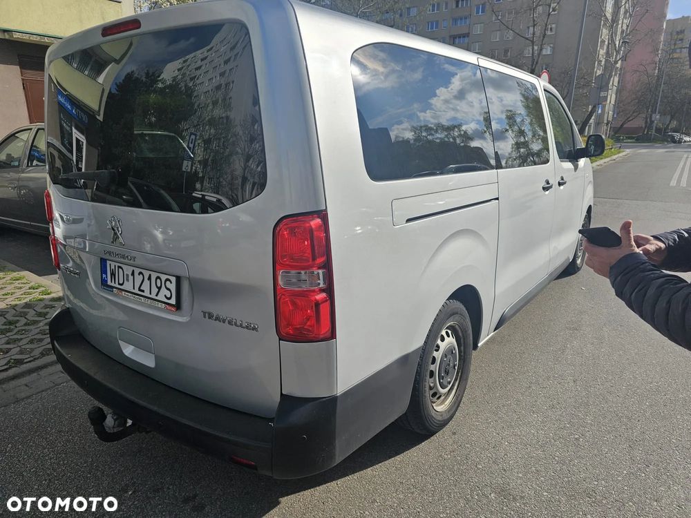 Peugeot Expert Kombi Long 2,8t - 12
