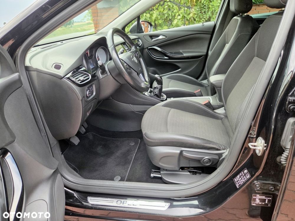Opel Astra - 19