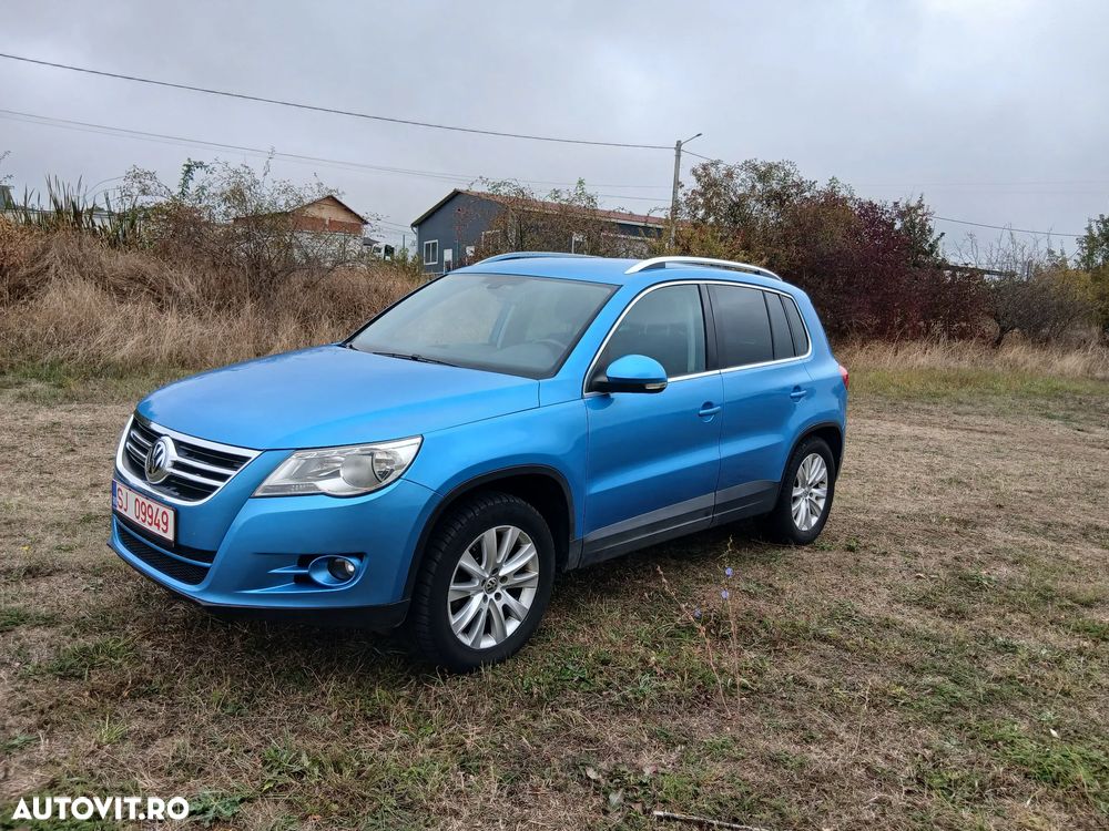 Volkswagen Tiguan - 2