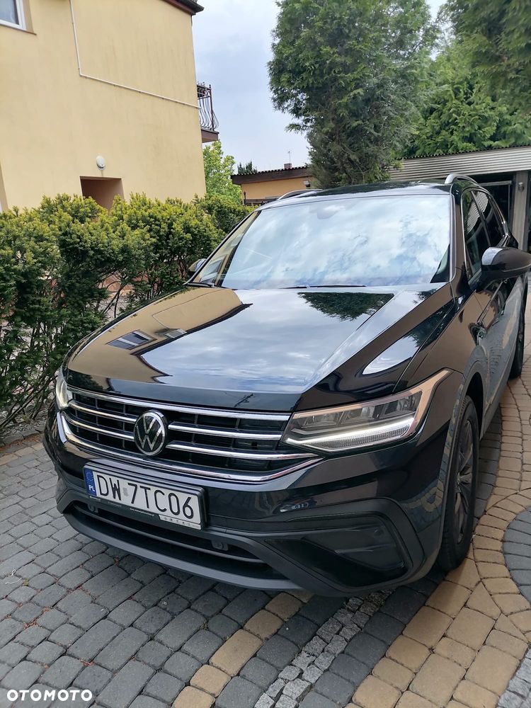 Volkswagen Tiguan 2.0 TDI SCR 4Mot Life DSG - 3