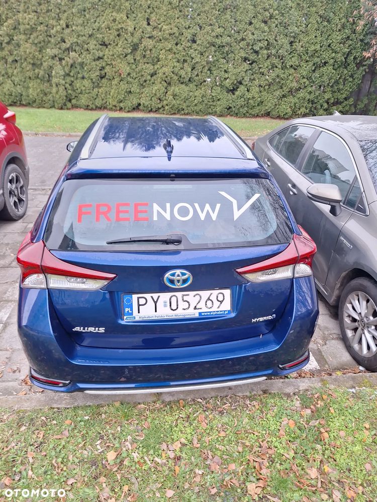 Toyota Auris Hybrid 135 Premium - 5
