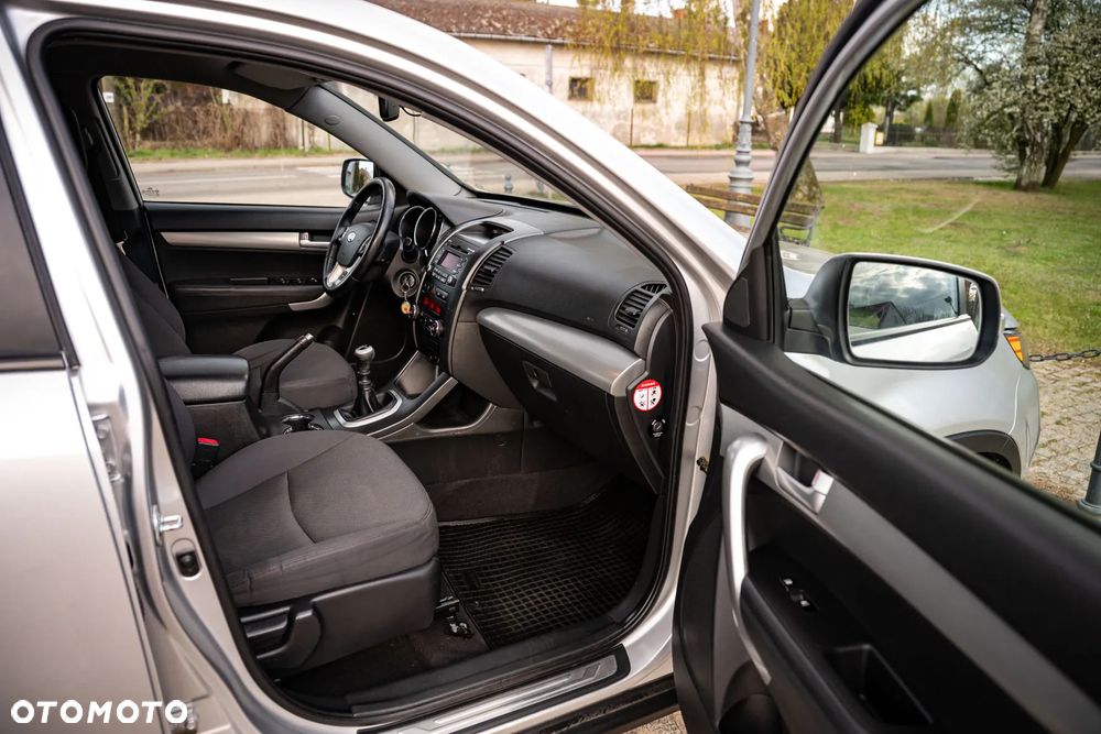 Kia Sorento 2.0 CRDI L 2WD - 27