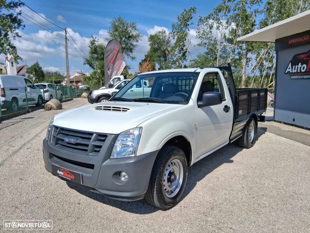 Isuzu D-Max - 8