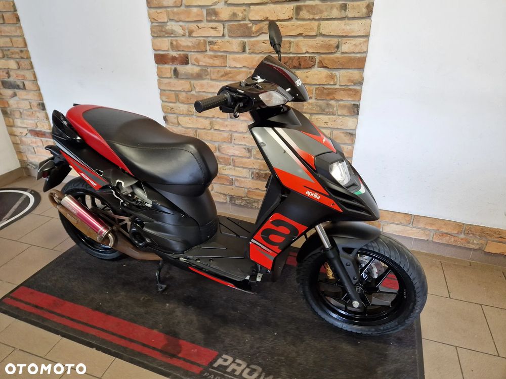 Aprilia SR - 6