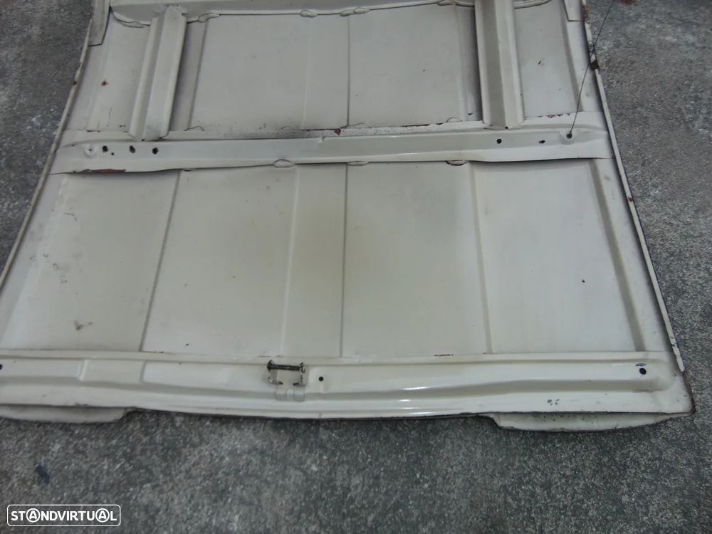 Renault 4F Capot - 7