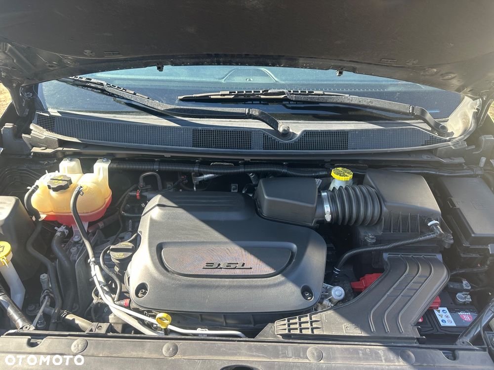 Chrysler Pacifica - 9