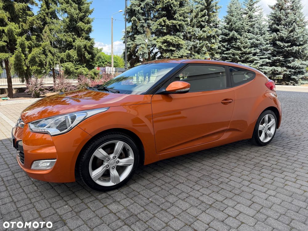 Hyundai Veloster 1.6 Style - 19