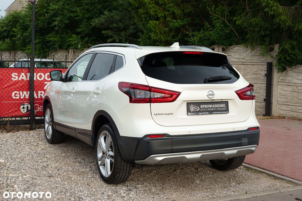 Nissan Qashqai 1.3 DIG-T N-Motion - 32