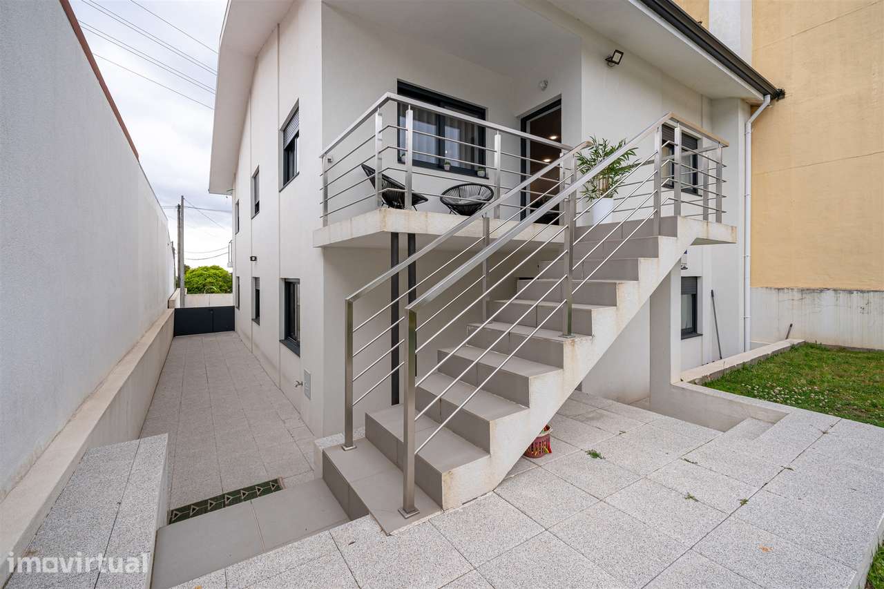 Moradia T3 Venda em Arrifana,Santa Maria da Feira - Grande imagem: 3/29