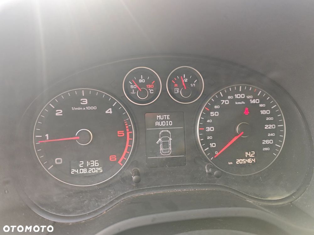Audi A3 3-drzwiowe 2.0 TDI DPF Attraction - 20