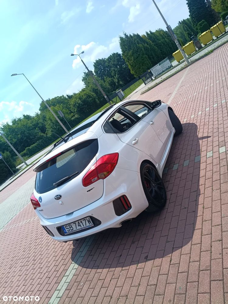 Kia Ceed 1.6 T-GDI GT-Challenge - 3
