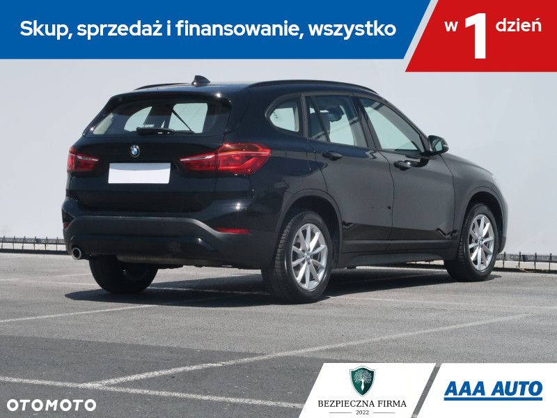 BMW X1 - 6