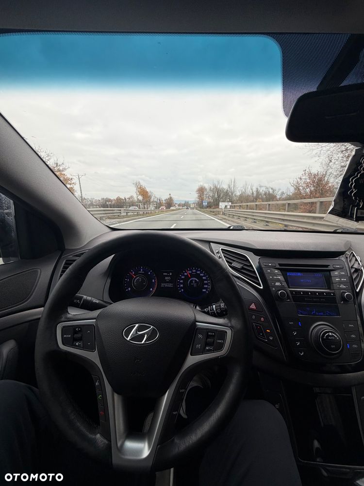 Hyundai i40 i40cw 1.7 CRDi blue Style - 6