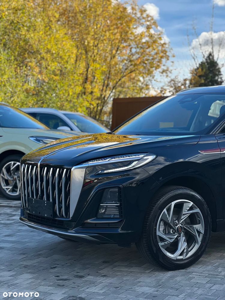 Hongqi HS3 - 7