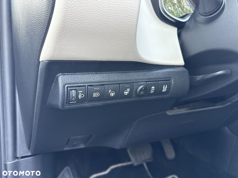 Toyota Corolla 1.8 Hybrid GPF Executive - 25