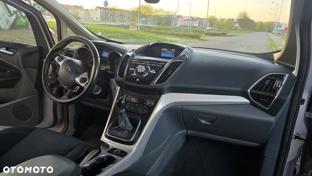 Ford C-MAX 1.6 Ti-VCT Titanium - 21