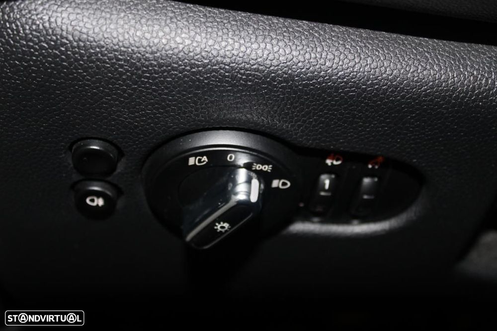 MINI 3 Portas Cooper SE Yours - 15