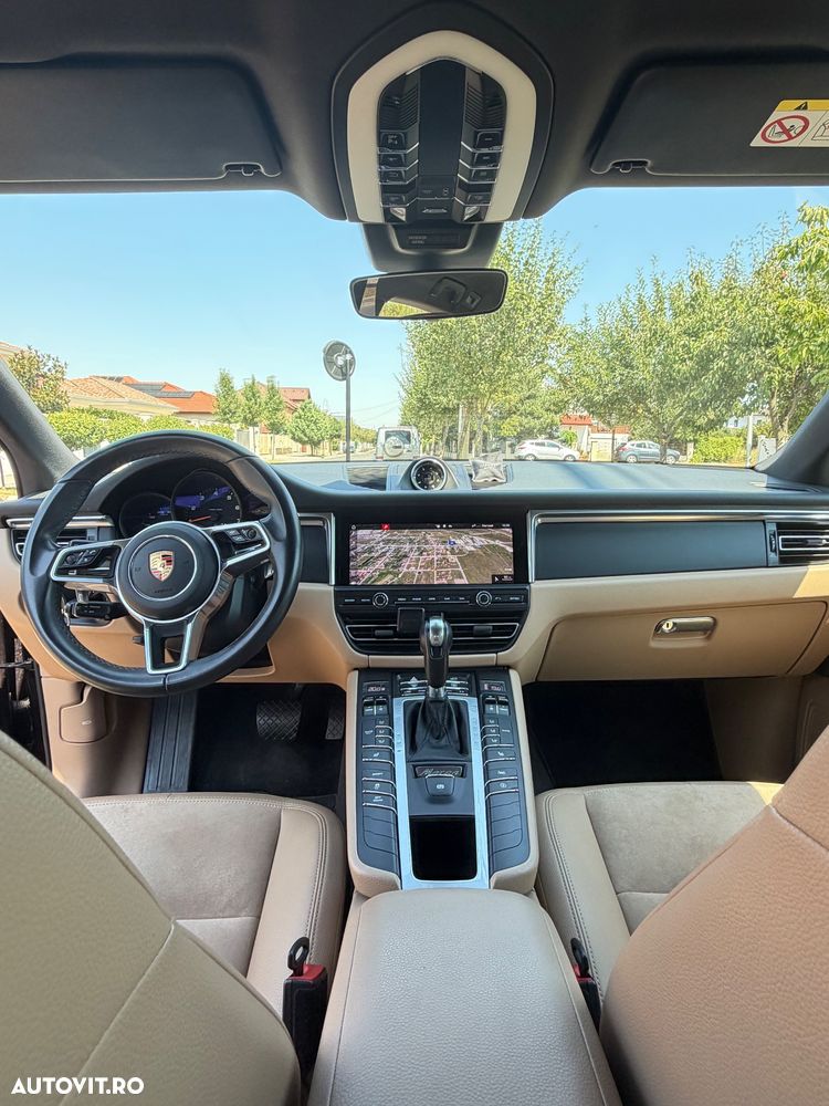 Porsche Macan - 14