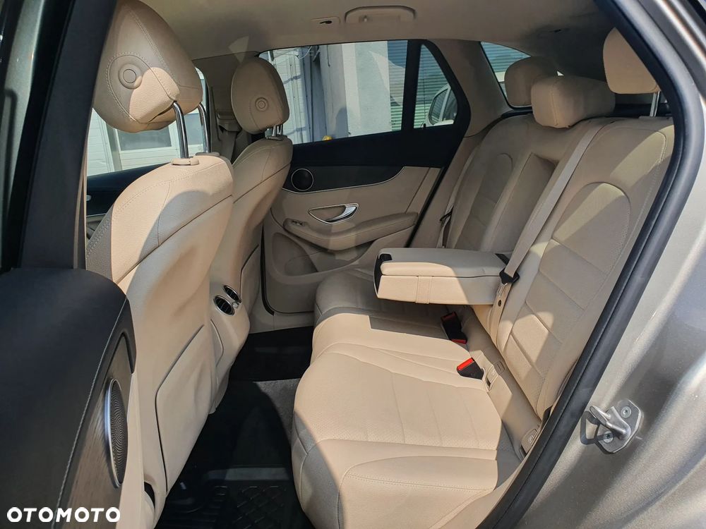 Mercedes-Benz GLC 200 d 4-Matic Business Edition - 18