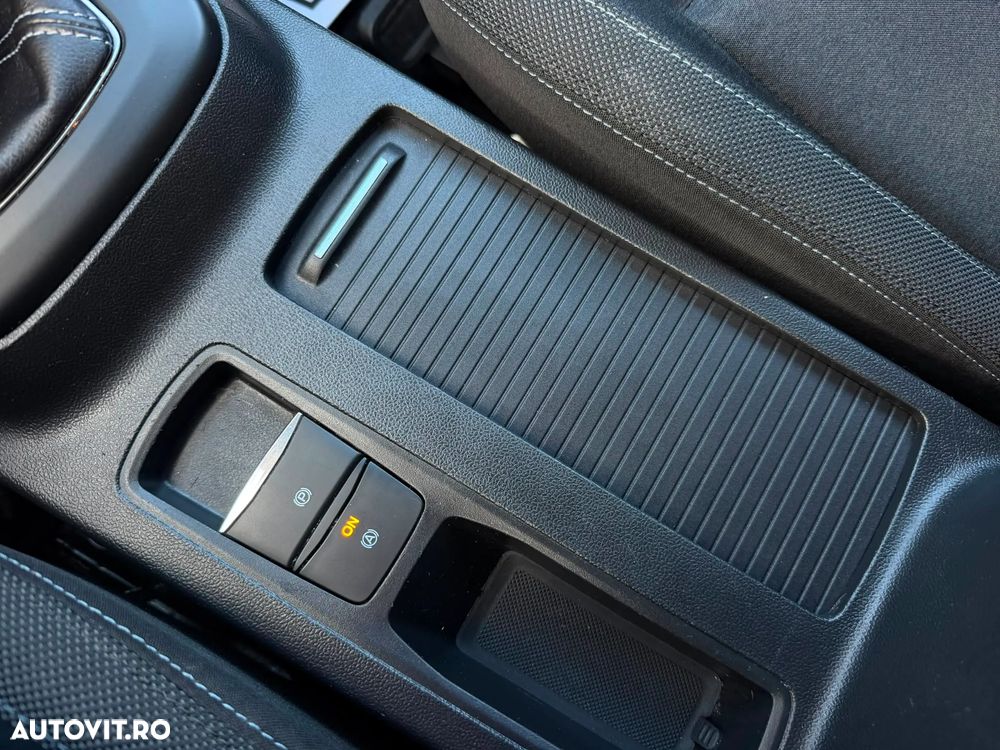 Ford Focus 1.5 EcoBlue Start-Stopp-System ACTIVE - 23