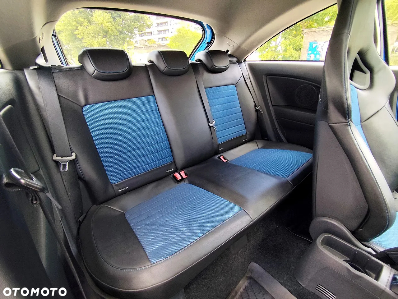 Opel Corsa 1.6 Turbo OPC - 9