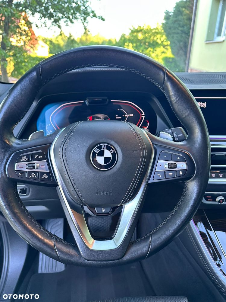 BMW X5 xDrive40i - 14