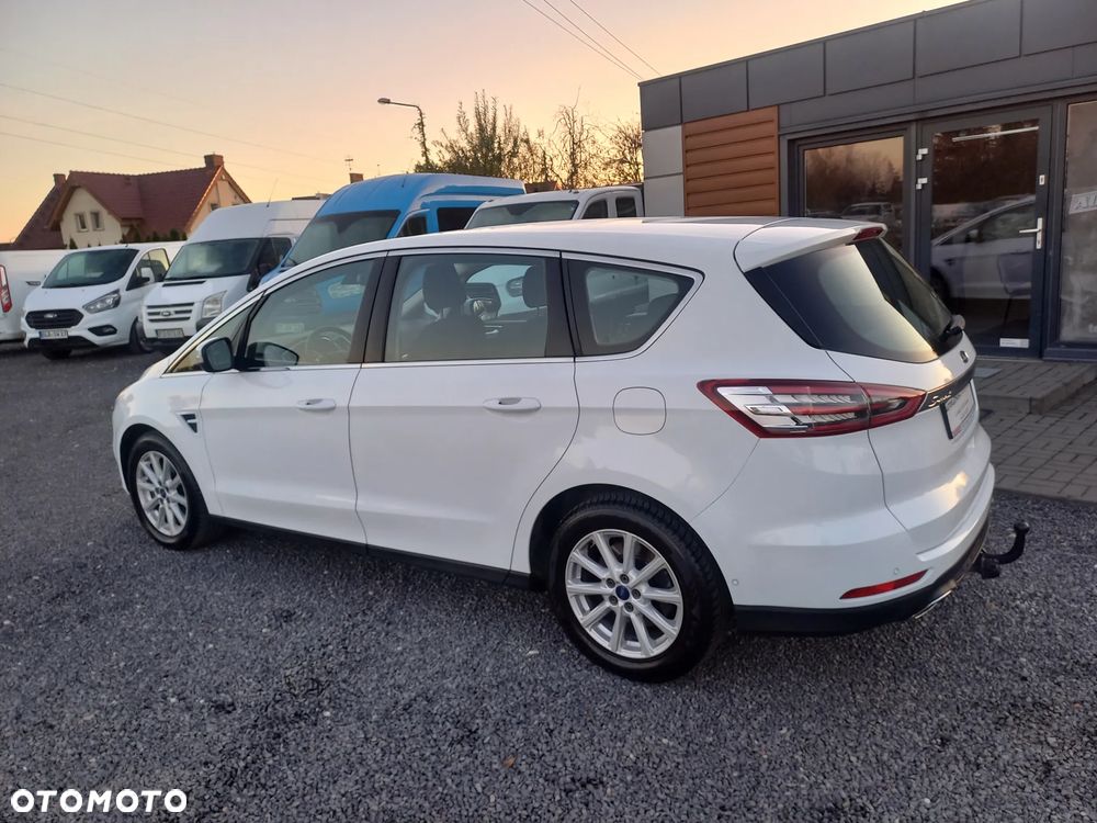 Ford S-Max 2.0 TDCi Titanium PowerShift - 4