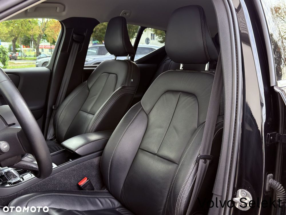 Volvo XC 40 - 21