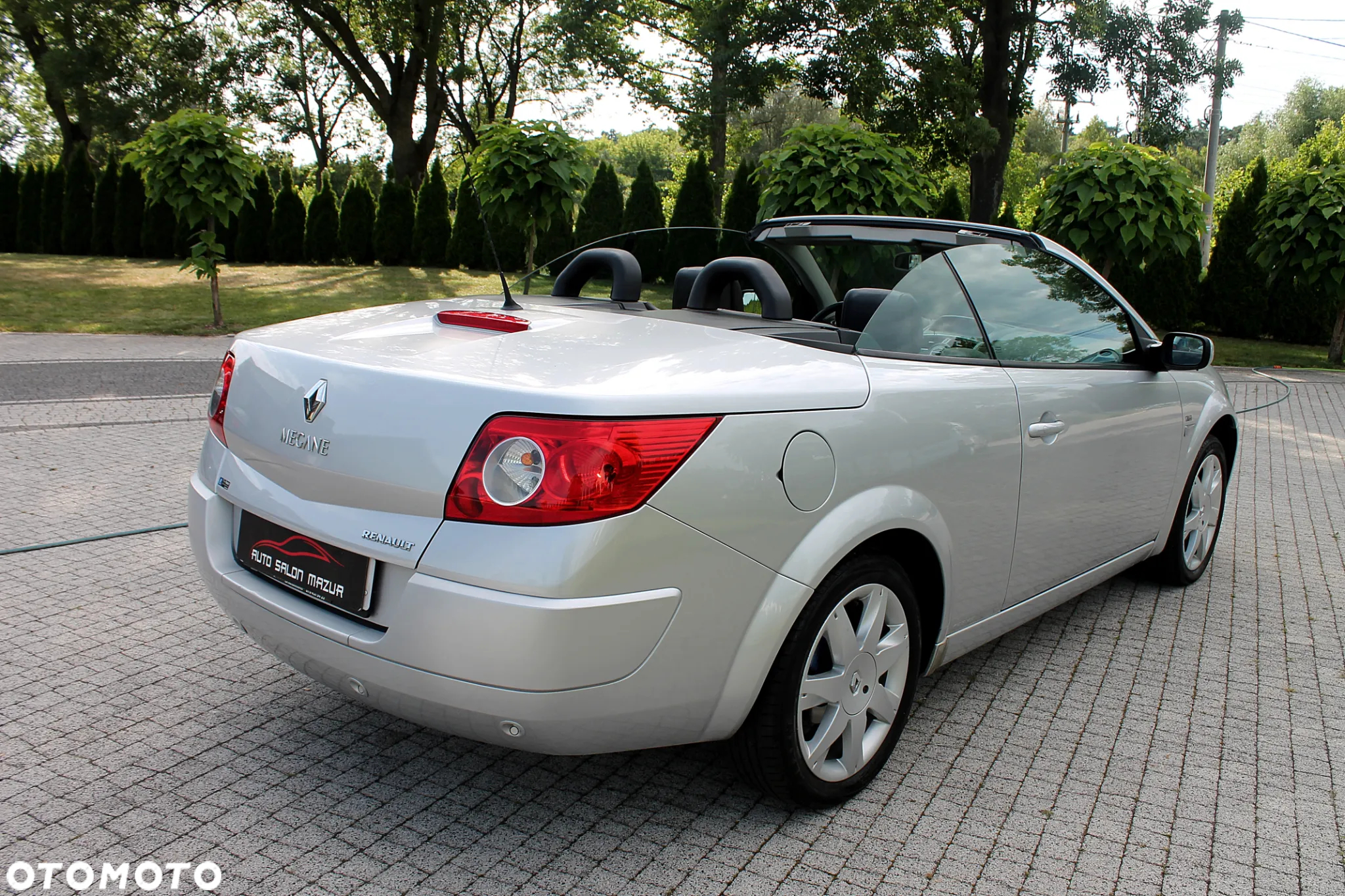 Renault Megane 2.0 Coupe-Cabriolet Privilege - 3