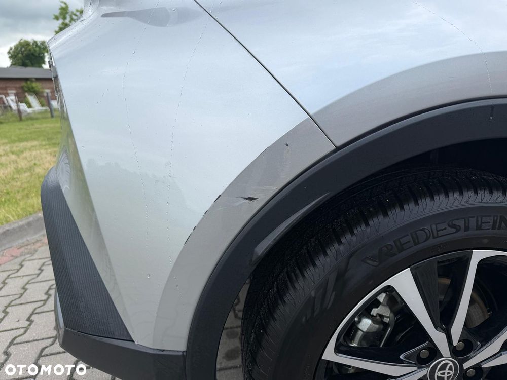 Toyota C-HR 1.8 Hybrid Active - 29