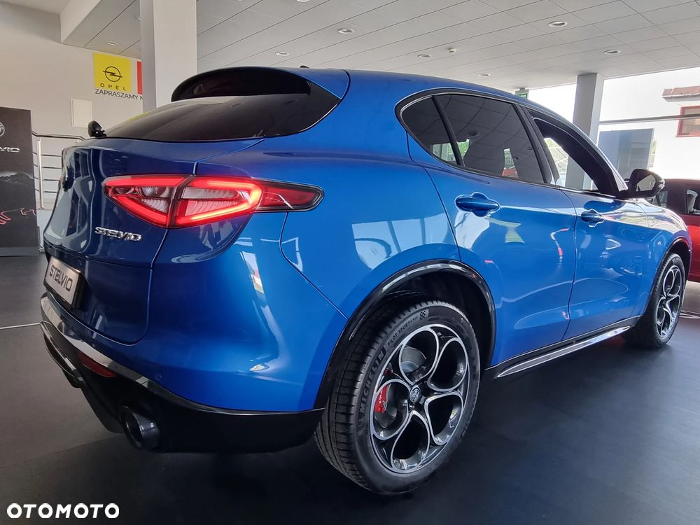 Alfa Romeo Stelvio 2.0 Turbo Veloce Q4 - 5