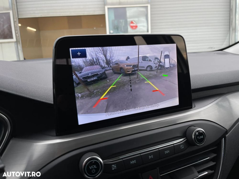 Ford Focus 1.0 EcoBoost MHEV Titanium - 13