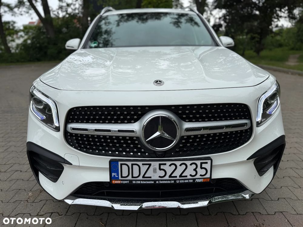 Mercedes-Benz GLB 180 d AMG Line 8G-DCT - 2
