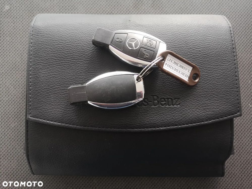 Mercedes-Benz CLA 180 d 7G-DCT Urban - 7