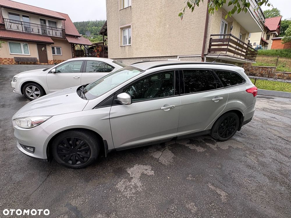 Ford Focus 1.5 TDCi Titanium ECOnetic ASS - 4
