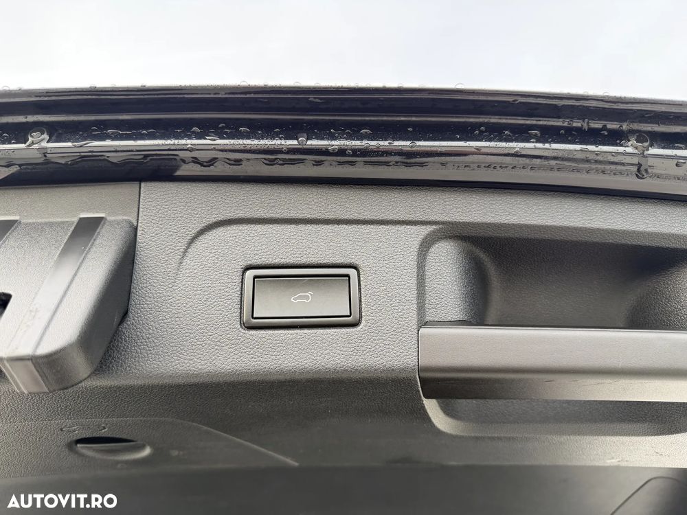 Volkswagen Touran 2.0 TDI SCR Highline - 26