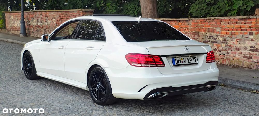 Mercedes-Benz Klasa E 350 4Matic BlueEFFICIENCY 7G-TRONIC Avantgarde - 27