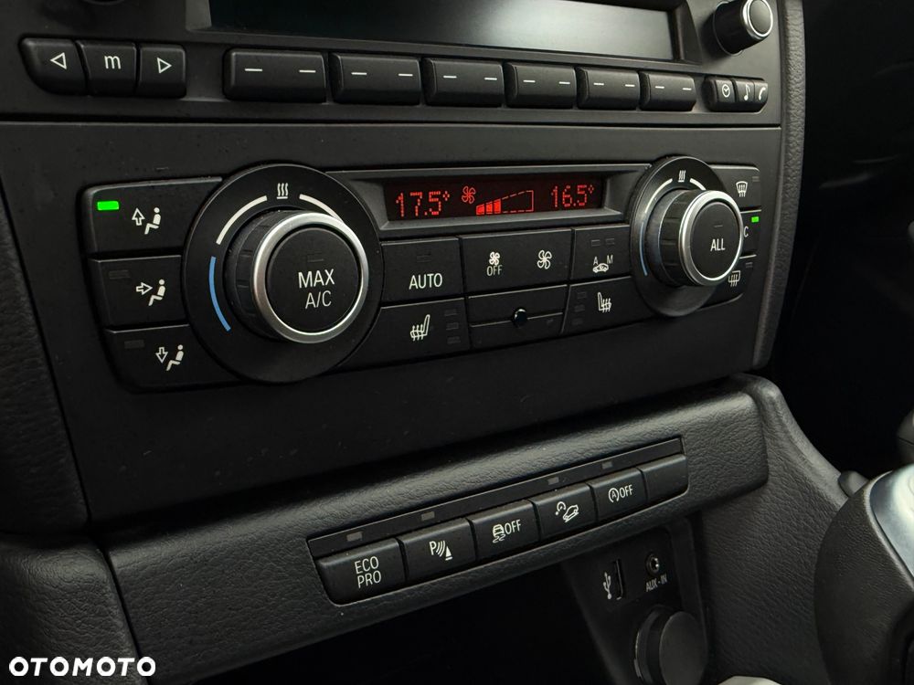 BMW X1 - 17