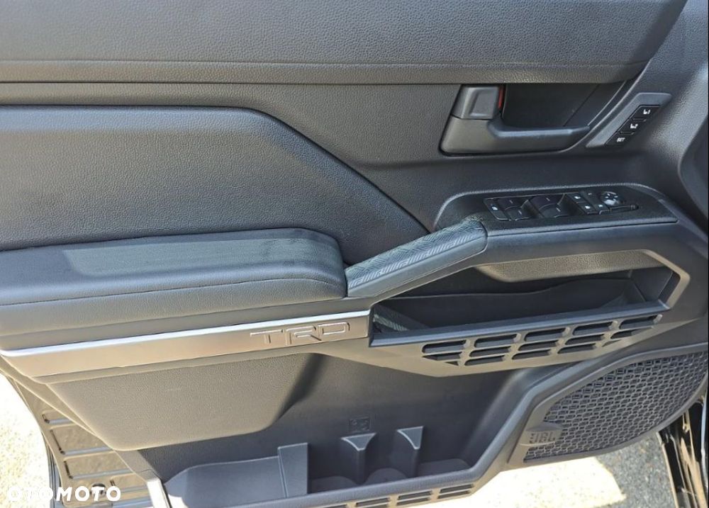 Toyota 4-Runner - 11