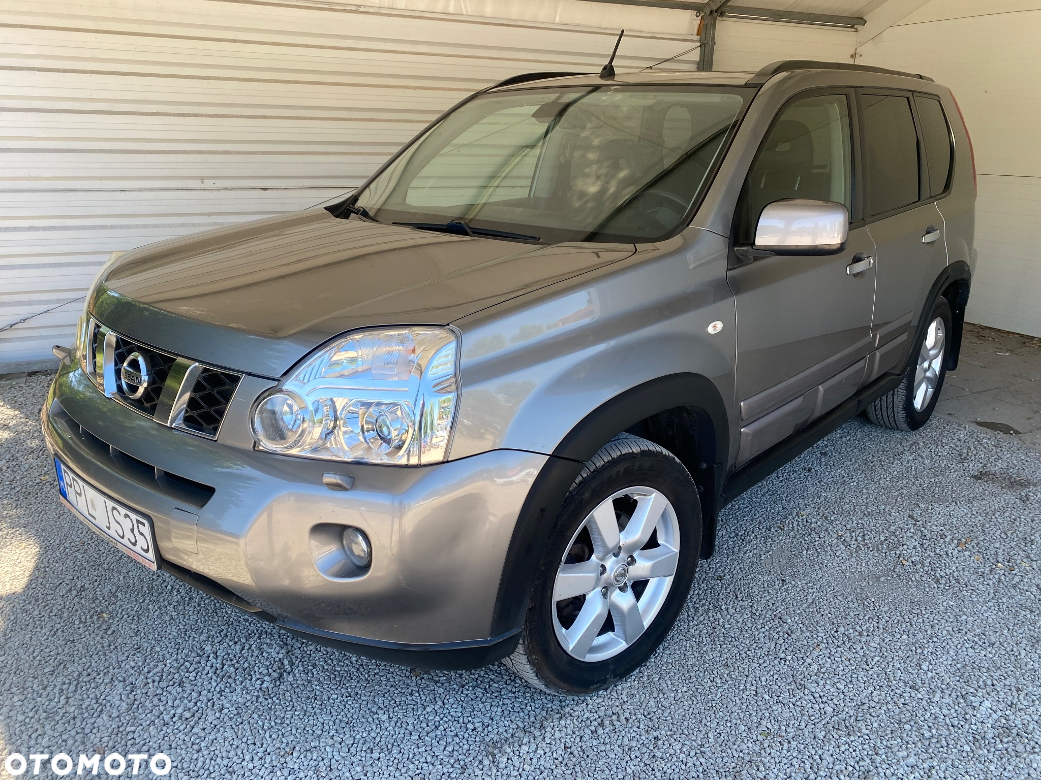 Nissan X-Trail 2.0 dCi 4x4 DPF Platinum - 3