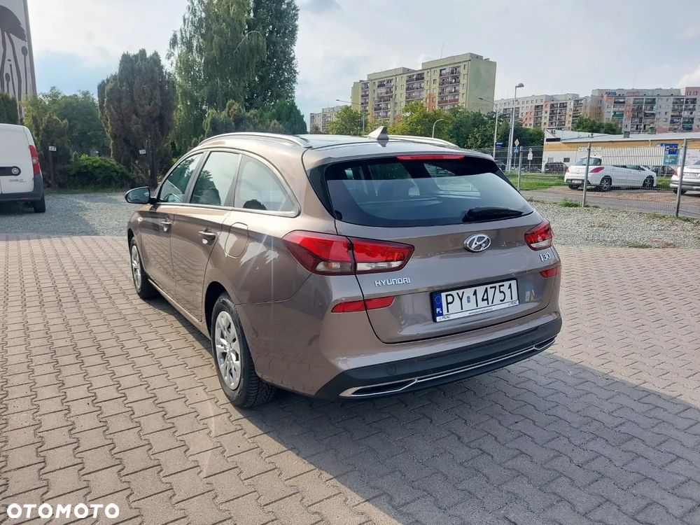 Hyundai i30 1.5 DPI Modern - 3