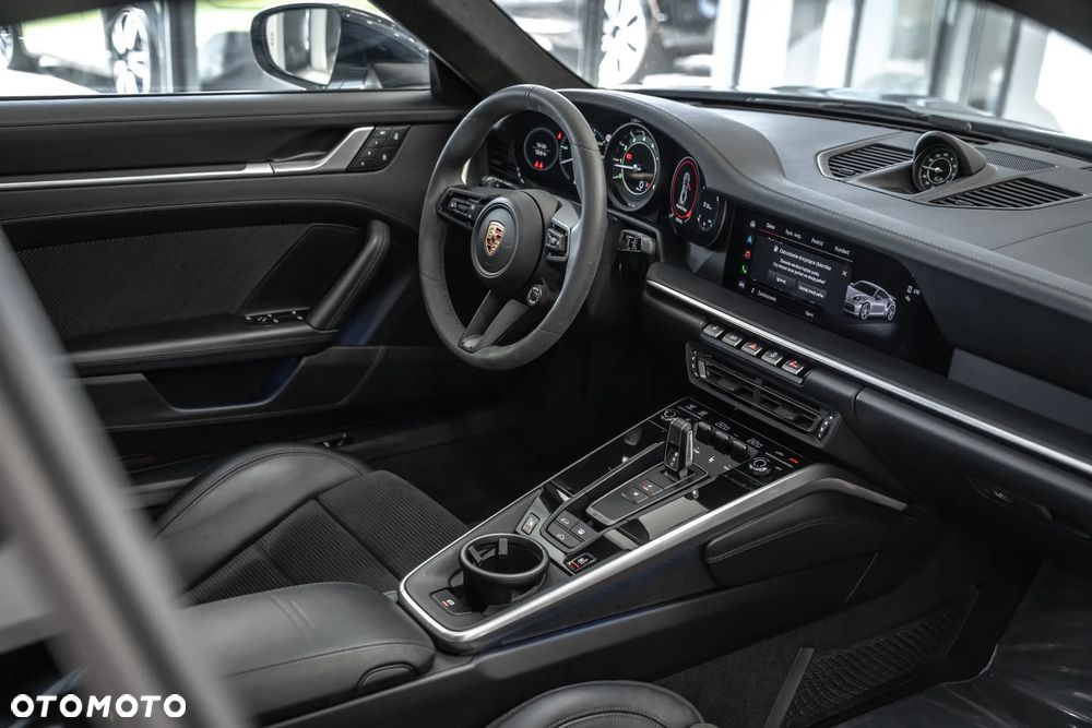 Porsche 911 Turbo S - 35