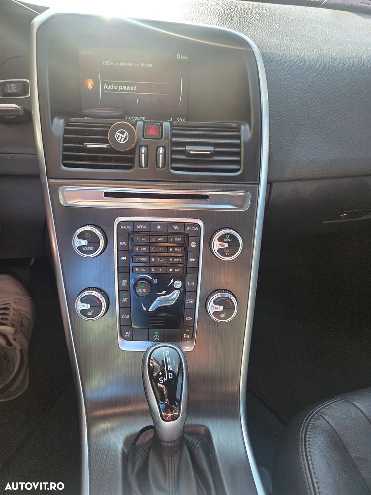 Volvo XC 60 - 3