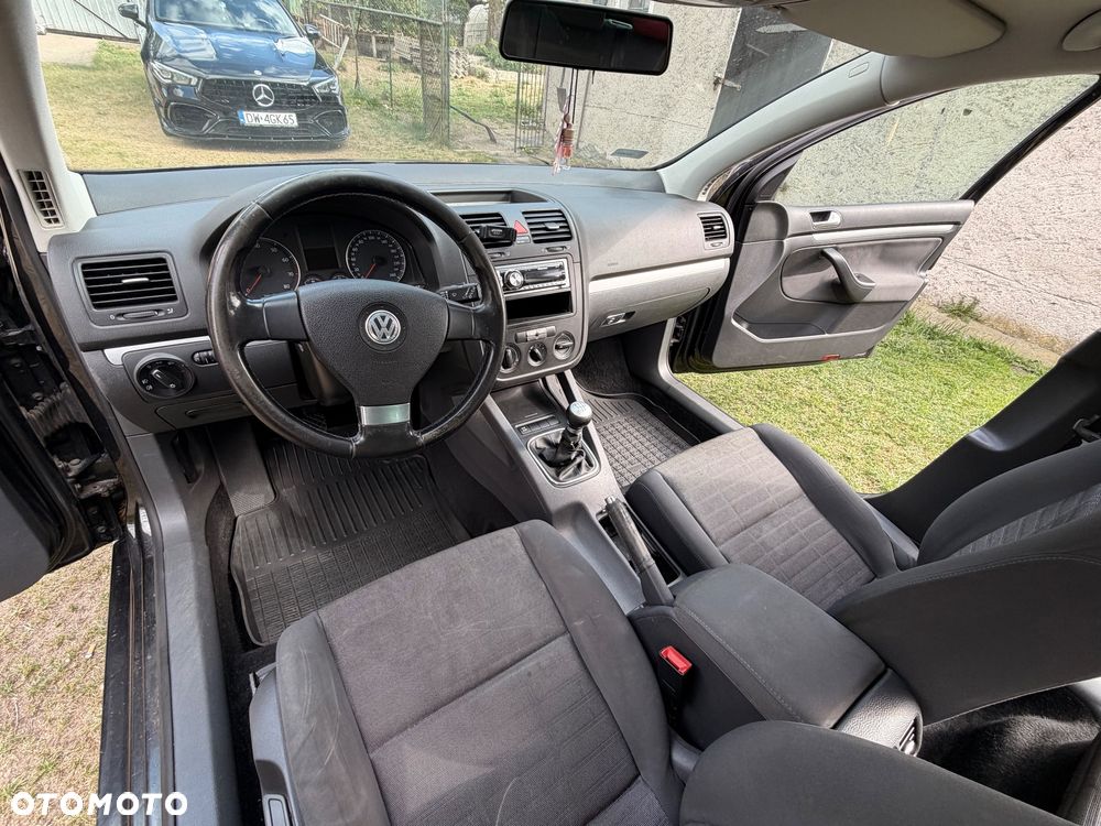 Volkswagen Golf 1.6 Trendline - 11