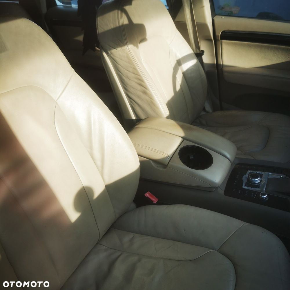 Audi Q7 - 3