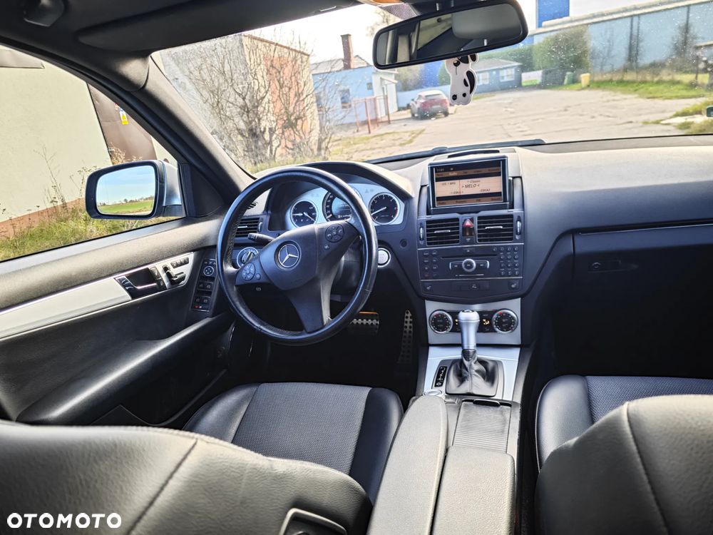 Mercedes-Benz Klasa C 320 CDI Avantgarde 4-Matic - 7