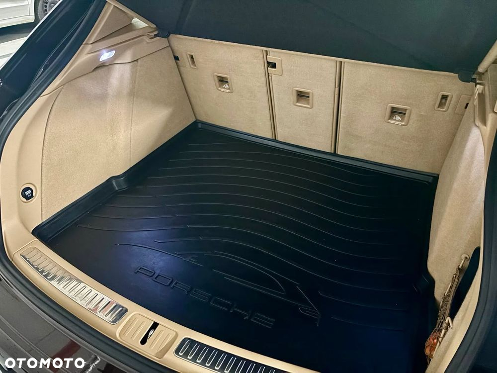 Porsche Macan S - 20