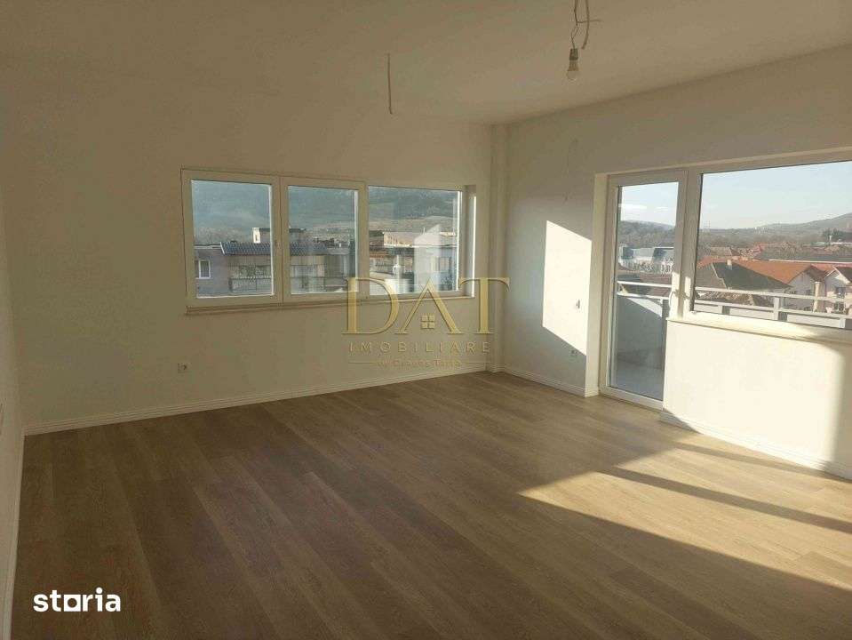 Apartament modern cu 3 camere și 75 mp | Baciu — fotografia 1